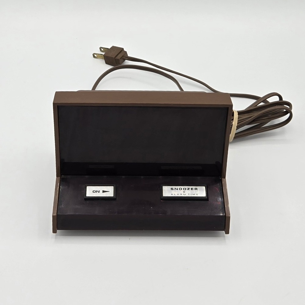 Vintage Brown Digital Electric Alarm Clock Table Clock Spartus MCM 70s‎ 80s Vtg